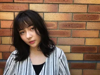 セミロング パーマ ヘアアレンジ 透明感カラー🤎 ゆりのヘアスタイル