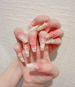 ネイル D-BEAUTY Nailsalonのネイルデザイン