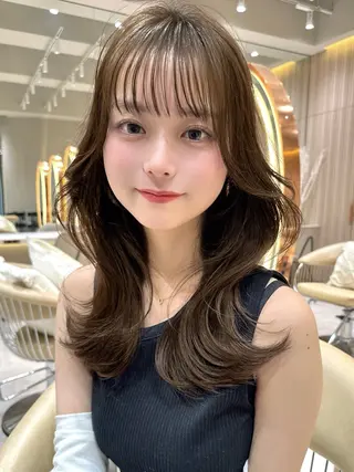 カラー ❤️ブリーチなし💚 ダブルカラー平野実花のヘアスタイル