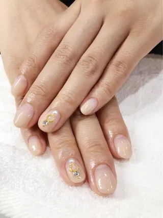 ネイル 遊津 美来のネイルデザイン