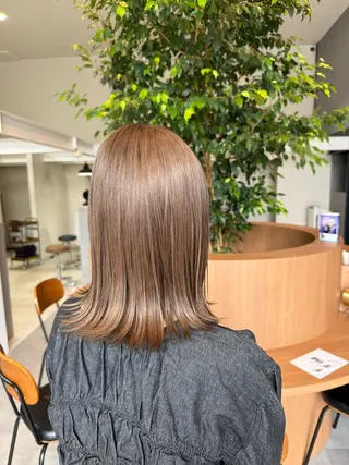 ミディアム ayaka |トレンドヘアのヘアスタイル