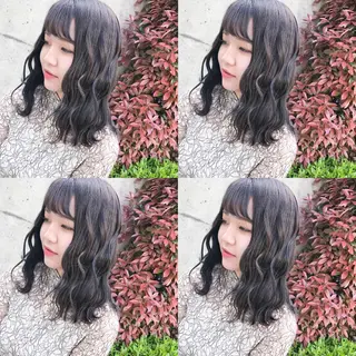 セミロング カラー ヘアアレンジ TAKUMAブリーチ /切りっぱなし🪽のヘアスタイル