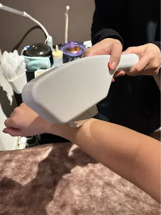 脱毛／肌質改善 《ulula~梟》のエステ・リラクイメージ