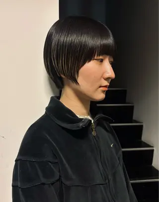 ショート ファッションに 溶け込むstyleのヘアスタイル