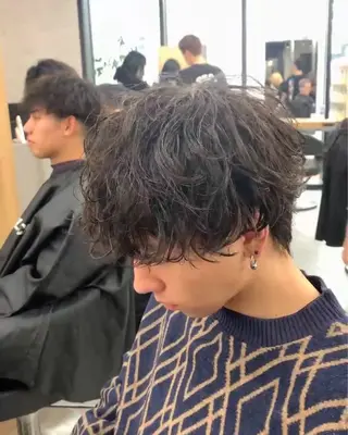 ミディアム パーマ メンズ 韓国風ヘア☘️ ヒロトのヘアスタイル