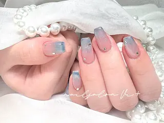 ネイル ✨Nailsalon Vi+✨のネイルデザイン