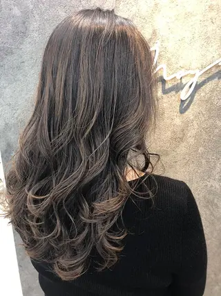 ロング Noyヨシモト ヒロトのヘアスタイル