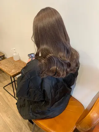 ロング カラー ヘアアレンジ Himawari♡ 柔らかいカラーのヘアスタイル
