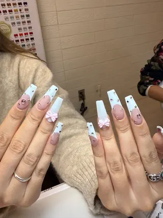 カラー mumu's ネイルサロン渋谷店のネイルデザイン