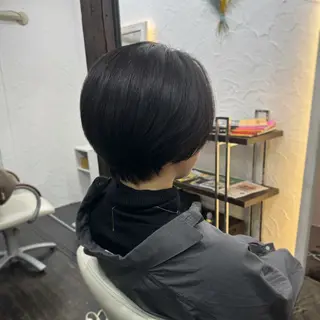 ショート カラー 古民家ｻﾛﾝ/みうら あや\ﾏﾝﾂｰﾏﾝのヘアスタイル