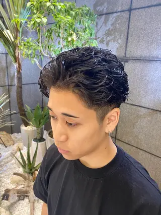 パーマ メンズ 酸スト/フェザー パーマ/三谷海斗のヘアスタイル