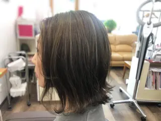 ミディアム YAP！HAIR トコツメアヤノのヘアスタイル