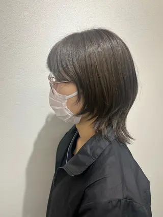 ミディアム 小倉 結衣のヘアスタイル