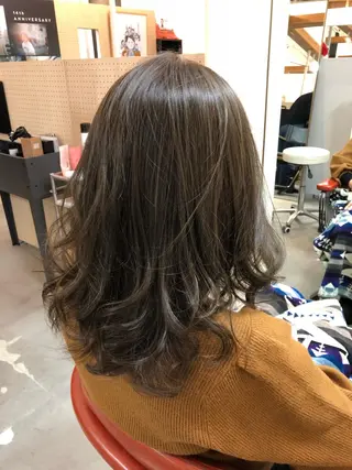 セミロング カラー carre hair 店長   中園　武士のヘアスタイル