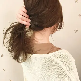 セミロング カラー 市川 千夏のヘアスタイル