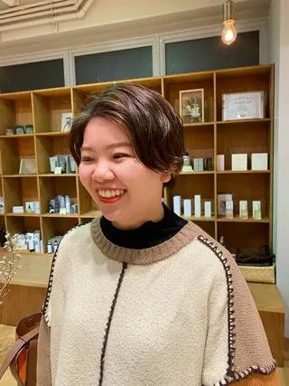 ショート 大人可愛い♡コテ巻き パーマ🌼杉田 萌恵のヘアスタイル