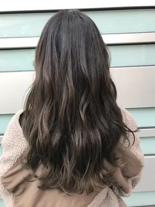 ロング カラー 🌷小野田 睦🌷のヘアスタイル