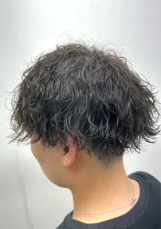 パーマ メンズ ダブルスキルエクステ /羽エクステ白石宇由のヘアスタイル