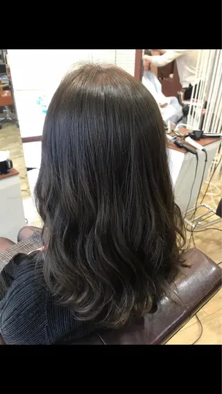 ロング カラー 松田 類生のヘアスタイル