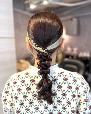 セミロング ヘアアレンジ 🩶鈴木茉奈🩶艶髪 /透明感/暖色カラーのヘアスタイル