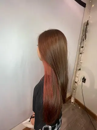 ロング カラー 💖しの💖韓国ヘア レイヤーカットのヘアスタイル