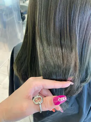 ロング カラー 小顔レイヤー/ ベージュ🤍Rieのヘアスタイル