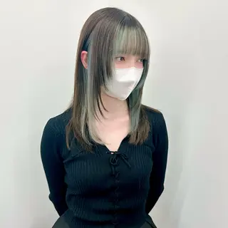 ミディアム カラー ブリーチなし/レイヤ ー特化🌈Tommyのヘアスタイル