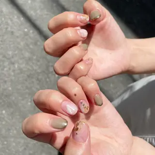 ネイル nail.gorin所属・吉村 優子のネイルデザイン