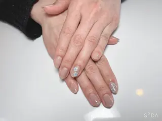 ネイル ネイル脱毛 Reeのネイルデザイン