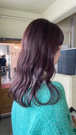 ロング カラー レイヤーカット🐩 透明感カラー モカのヘアスタイル