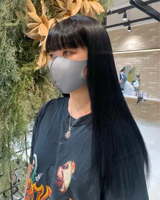 カラー 🌸cocomi🌸 透明感カラー🩶パリのヘアスタイル