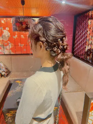 ロング カラー パーマ ヘアアレンジ メンズ キッズ ネイル マツエク・マツパ アイブロウ HIROKO / 透明感暖色カラー🎀のヘアスタイル