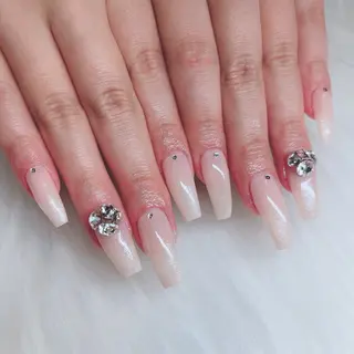 ネイル Miki 本町駅｜💅‎🤍のネイルデザイン