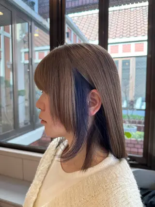 カラー AYATO 'のヘアスタイル