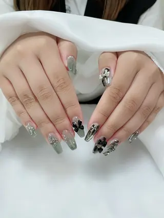 ネイル Amina nail salonのネイルデザイン