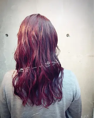 セミロング カラー 及川 光のヘアスタイル