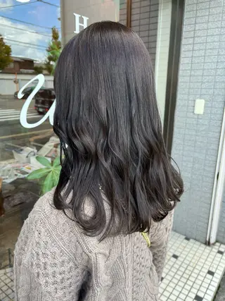 ミディアム 立野 希沙のヘアスタイル