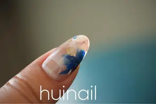 ミディアム めぐみのネイルサロン スタッフ練習のネイルデザイン