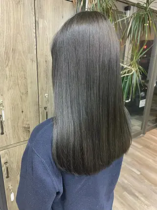 カラー 🌷かわばた めい🌷のヘアスタイル