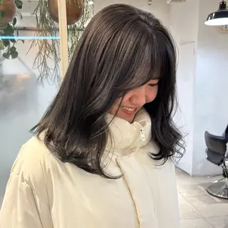 ミディアム 盛れる透明感カラー・ momokaのヘアスタイル