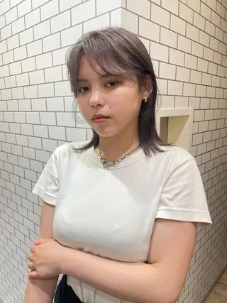 ミディアム カラー もりしま あやかのヘアスタイル