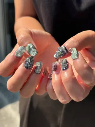 ネイル hinako /個性派ニュアンスのネイルデザイン