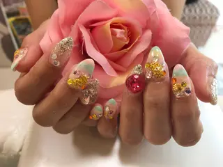 ネイル ♡ビジュール♡ NAIL &まつ毛のマツエク・マツパデザイン