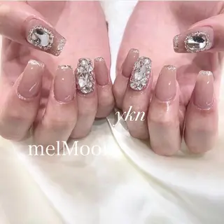 ネイル melMoon .のネイルデザイン