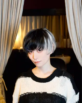 ショート カラー 安藤悠里/ハイトーン /デザインカラーのヘアスタイル
