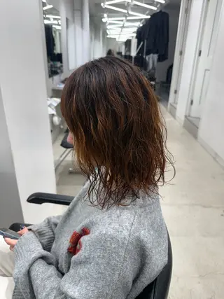 ミディアム パーマ 深谷 侑亮のヘアスタイル