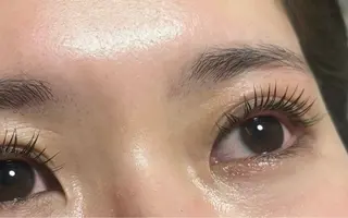 パーマ TAKAHSHI MOMOのマツエク・マツパデザイン