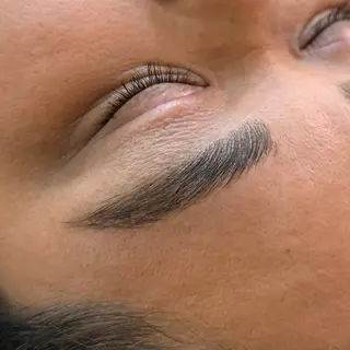 アイブロウ Parfe Beauteの眉毛・アイブロウイメージ