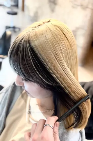 セミロング カラー ブリーチ×レイヤー 🔥小林達哉のヘアスタイル
