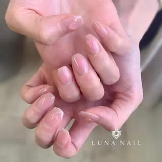 ネイル アトリエ　ミモザ所属・いまむら あかりのネイルデザイン